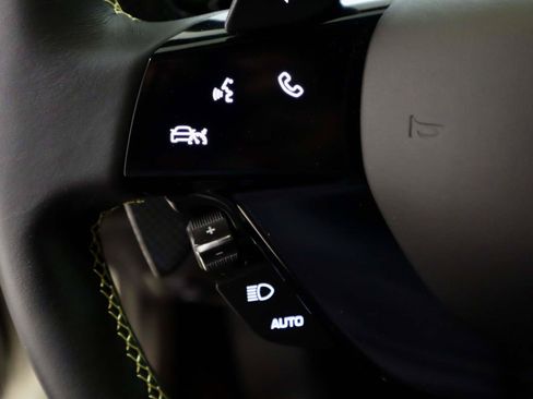 Certified 2023 Ferrari Roma RWD image 25