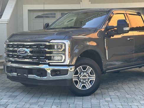 Used 2026 Ford F250 Lariat RWD image 2