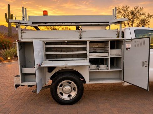 Used 2008 Ford F350 XL RWD image 13