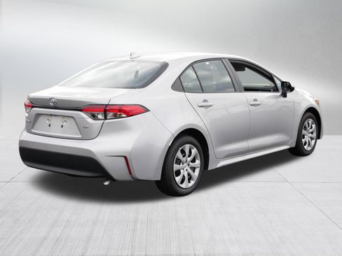 Certified 2025 Toyota Corolla LE image 7