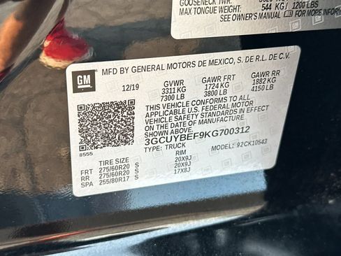 Used 2019 Chevrolet Silverado 1500 Custom w/ Custom Max Trailering Package AWD/4WD image 25