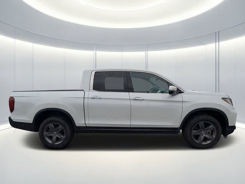 Used 2022 Honda Ridgeline RTL-E image 3