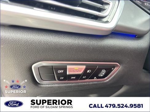 Used 2022 BMW X6 xDrive40i w/ M Sport Package AWD/4WD image 24
