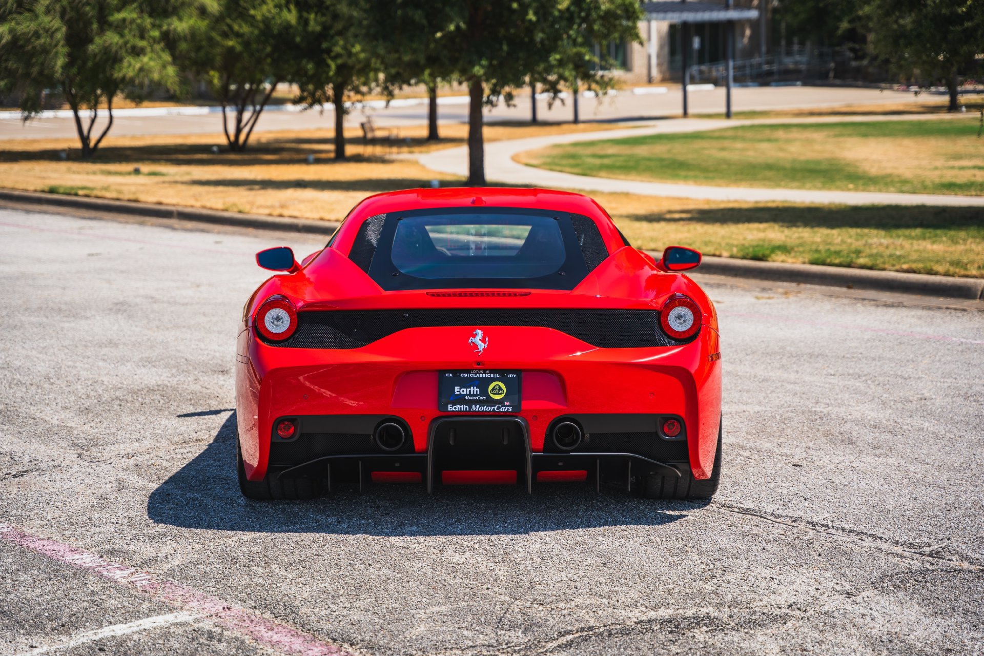 Used 2015 Ferrari 458 Speciale Coupe RWD image 9