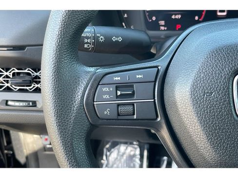 Used 2023 Honda Accord LX image 33