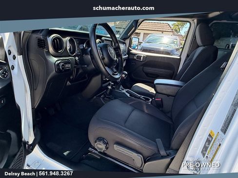Used 2022 Jeep Wrangler Unlimited Sport w/ Sun And Sound Package AWD/4WD image 12