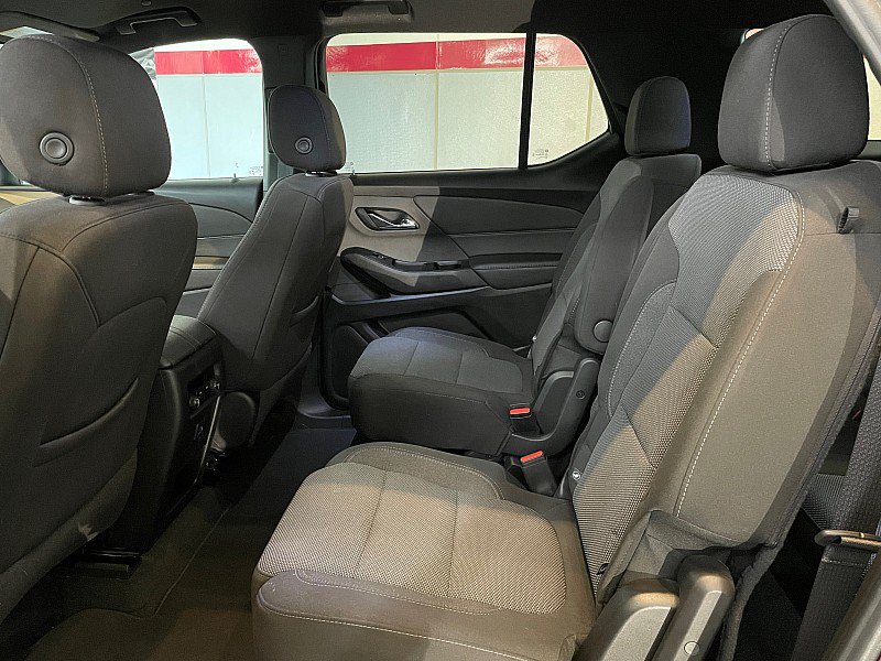 Used 2023 Chevrolet Traverse LT FWD image 24