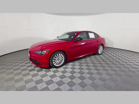 Used 2024 Alfa Romeo Giulia Sprint RWD image 48