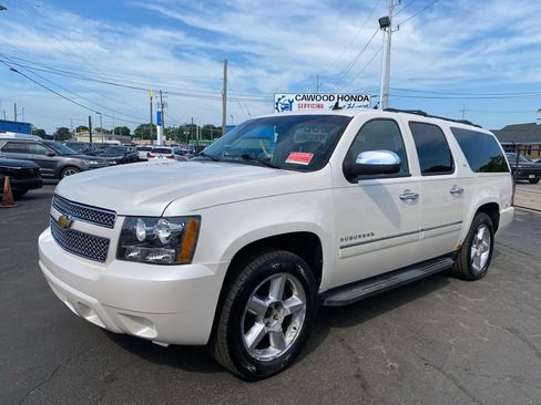 Used 2012 Chevrolet Suburban LTZ AWD/4WD image 7