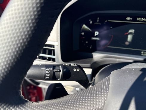 New 2025 Mitsubishi Outlander SE image 22