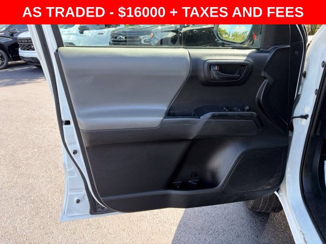 Used 2022 Toyota Tacoma SR RWD image 12