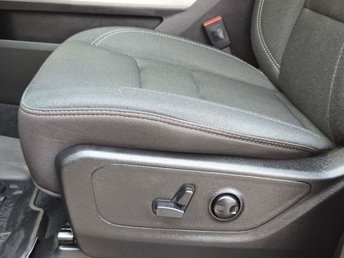 Used 2025 RAM 1500 Lone Star RWD image 27