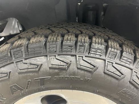 Used 2015 Jeep Wrangler Unlimited Sahara w/ Connectivity Group image 23