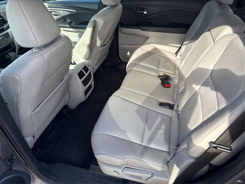 Used 2019 Honda Pilot EX-L image 10