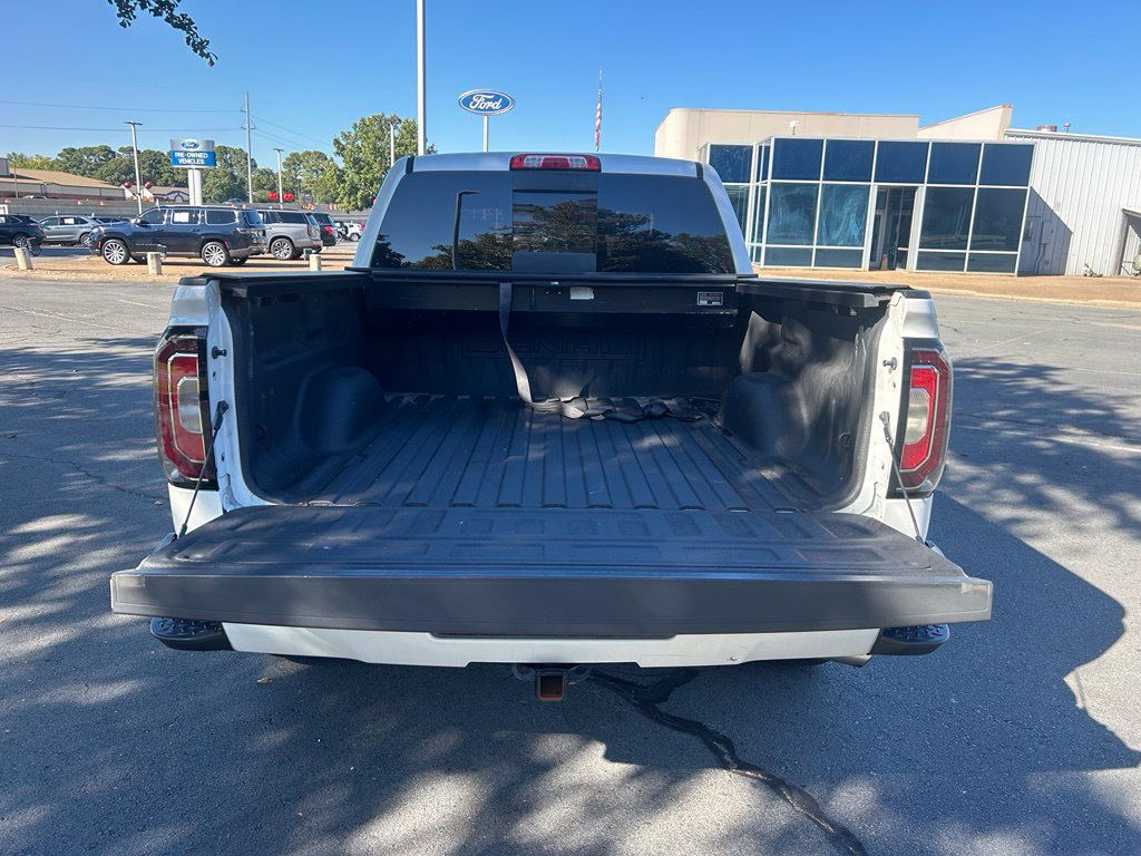 Used 2018 GMC Sierra 1500 Denali w/ Denali Ultimate Package AWD/4WD image 9