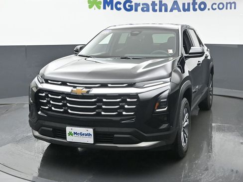 Used 2026 Chevrolet Equinox LT image 5