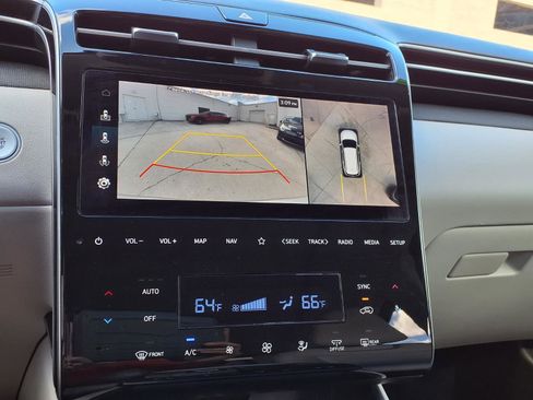 Used 2024 Hyundai Tucson Limited image 25