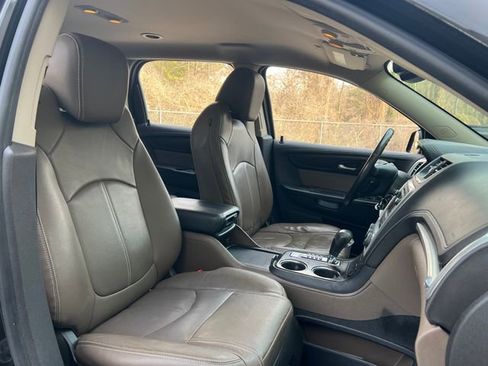Used 2016 GMC Acadia SLT image 35