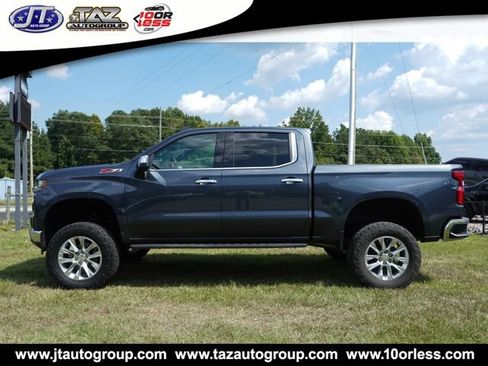 Used 2021 Chevrolet Silverado 1500 LTZ w/ LTZ Premium Package AWD/4WD image 4