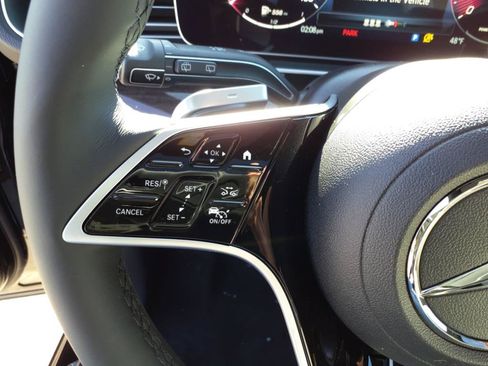 Used 2025 Mercedes-Benz GLE 450 4MATIC image 14