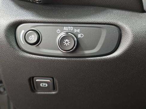 Certified 2023 Chevrolet Blazer LT AWD/4WD image 27