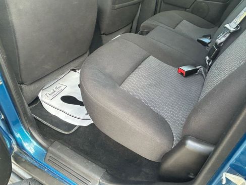 Used 2012 Chevrolet Colorado LT AWD/4WD image 9