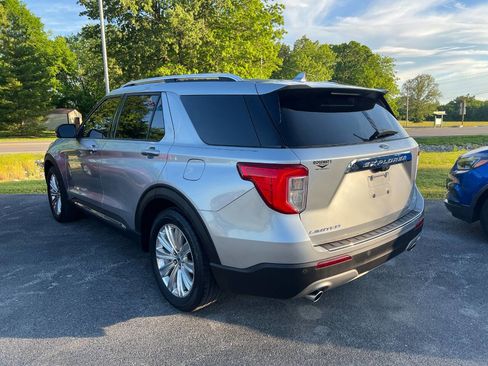 Used 2020 Ford Explorer Limited image 5