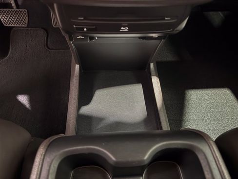 Used 2018 Honda Odyssey EX-L image 21