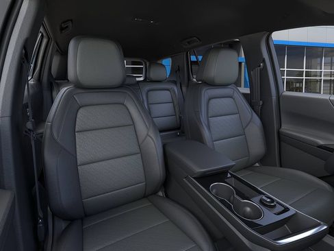 New 2027 Chevrolet Equinox LT AWD/4WD image 16
