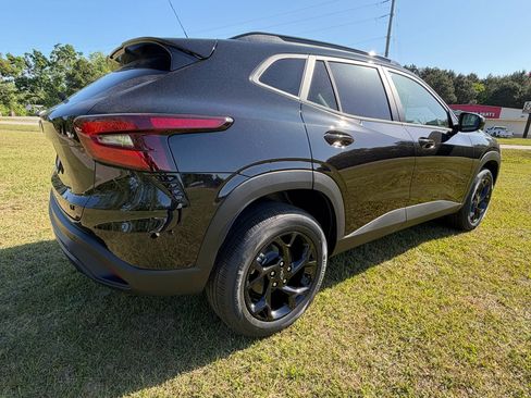 New 2026 Chevrolet Trax LT FWD image 26