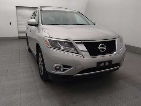 Used 2016 Nissan Pathfinder SL w/ Cargo Package AWD/4WD image 13