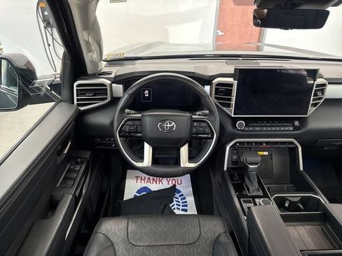 Used 2024 Toyota Tundra Limited AWD/4WD image 46