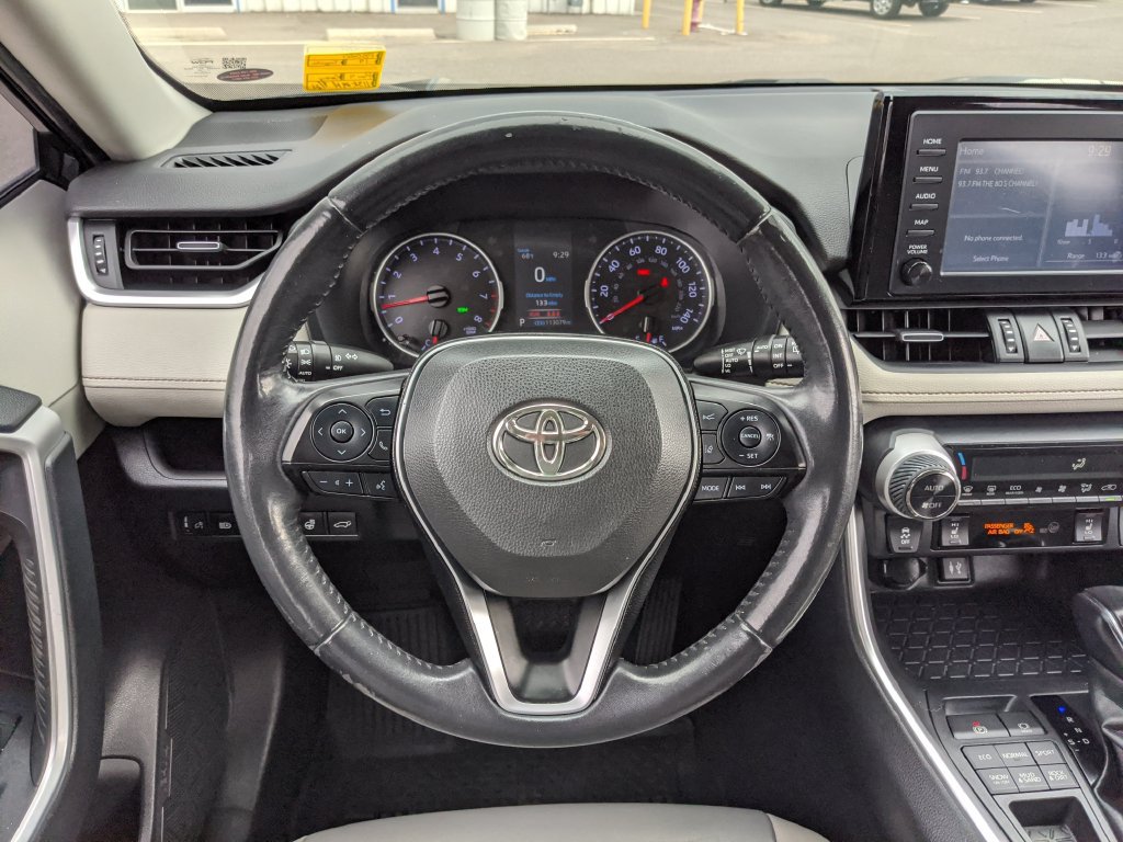 Used 2019 Toyota RAV4 XLE Premium w/ Cold Weather Package AWD/4WD image 10