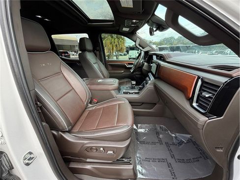 Used 2022 GMC Sierra 1500 Denali w/ Denali Reserve Package image 50