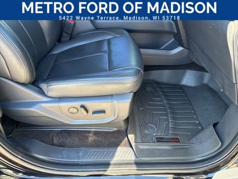 Used 2022 Ford Expedition XLT image 50