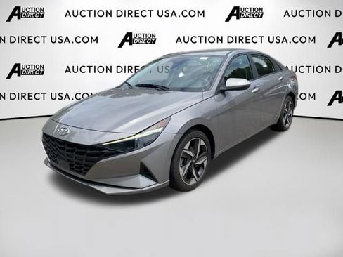 Used 2023 Hyundai Elantra SEL w/ Convenience Package FWD image 1