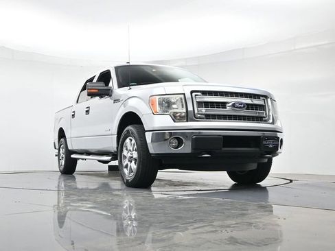 Used 2013 Ford F150 XLT w/ Luxury Equipment Group AWD/4WD image 32