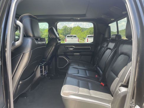 Used 2020 RAM 1500 Laramie AWD/4WD image 3