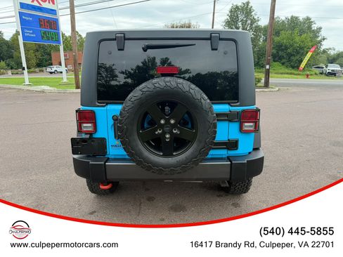 Used 2017 Jeep Wrangler Sport AWD/4WD image 4