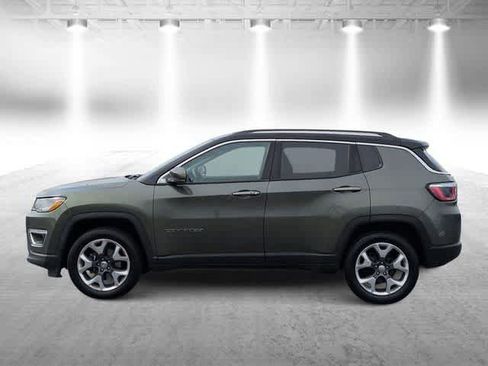 Used 2018 Jeep Compass Limited AWD/4WD image 5