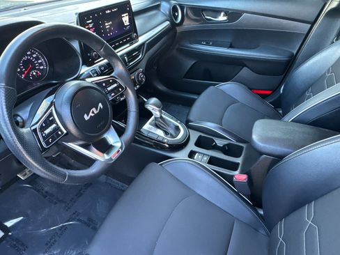 Certified 2023 Kia Forte GT-Line w/ GT-Line Technology Package image 9