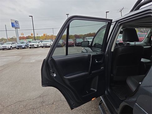 Used 2024 Toyota 4Runner TRD Pro image 15