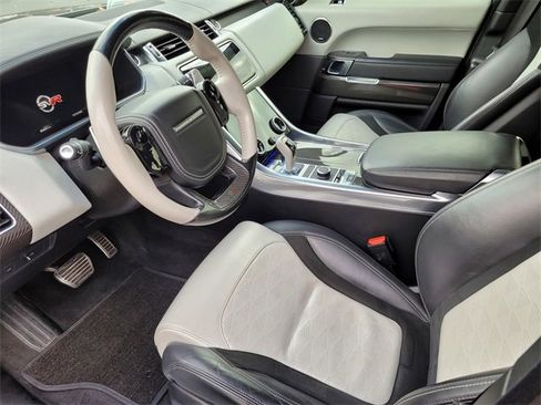 Used 2018 Land Rover Range Rover Sport SVR image 15