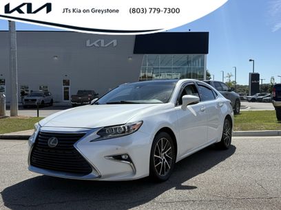 Used 2017 Lexus ES 350 w/ Ultra Luxury Package