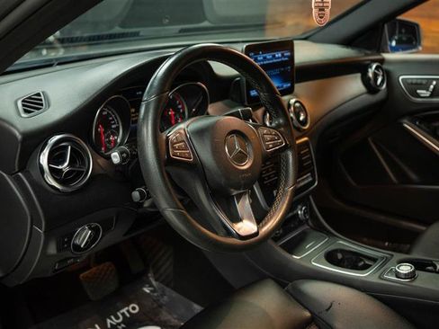 Used 2018 Mercedes-Benz GLA 250 w/ Convenience Package image 9