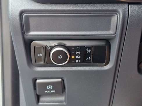 Used 2024 Ford F150 STX RWD image 13