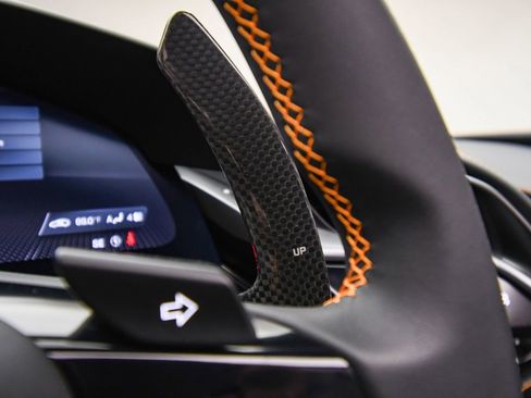 Used 2025 Ferrari SF90 Spider image 43