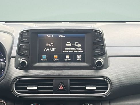 Used 2020 Hyundai Kona SEL FWD image 14
