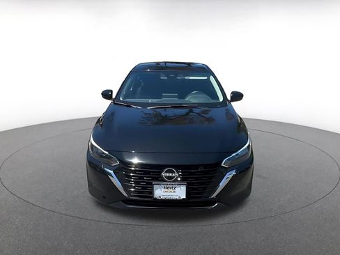 Used 2025 Nissan Sentra SV FWD image 4