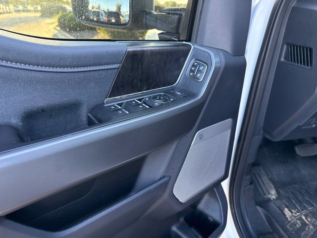 Used 2025 Ford F250 Lariat w/ Lariat Ultimate Package AWD/4WD image 9